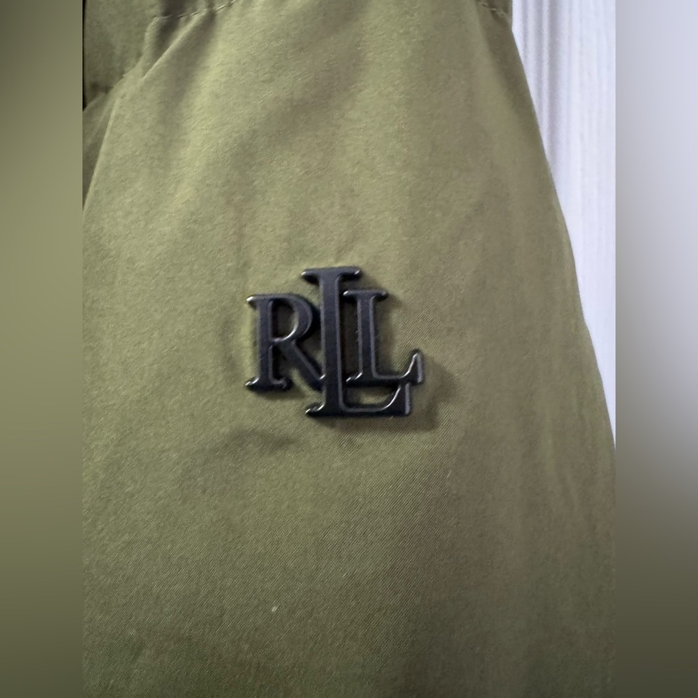 Lauren Ralph Lauren Pillow Hood
Longline Down & Feather Jacket Small - Picture 10 of 13